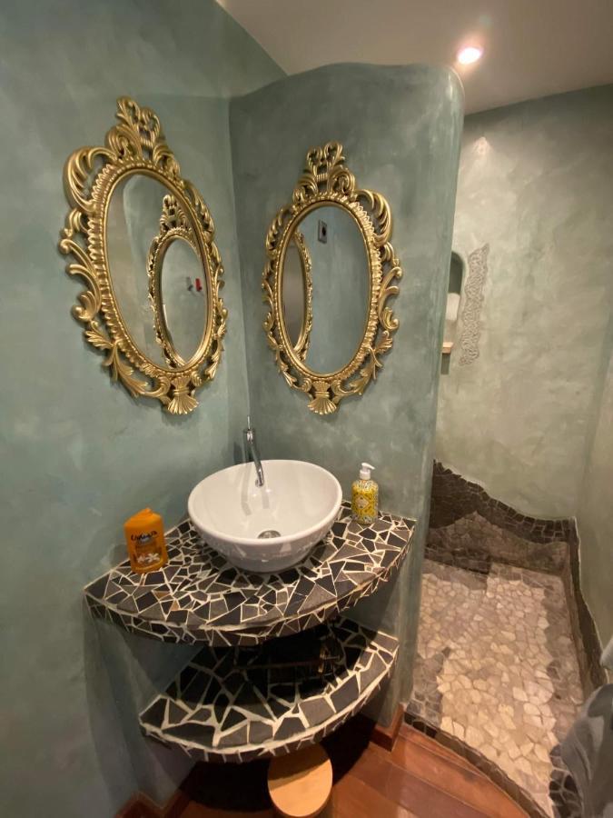 Oparadi "La Maison D'Alie" Un Souffle D'Orient บูโลญ-ซูร์-แมร์ ภายนอก รูปภาพ
